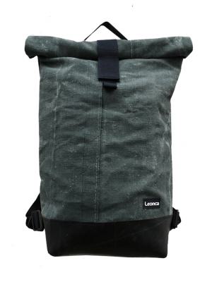 Upcycling Rolltop Rucksack aus Armeezelt Leinen in blaugrau , Traktorschlauch und Autogurten, innen aus  LKW-Plane in 3 Größen