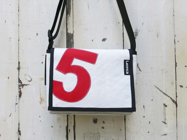 Upcycling Bags made from a used sail and tarpaulin