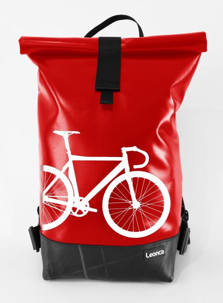 Upcycling Rolltop Rucksack aus LKW-Plane, Traktorschlauch und Autogurten in 12 verschiedenen Farben und 3 Größen